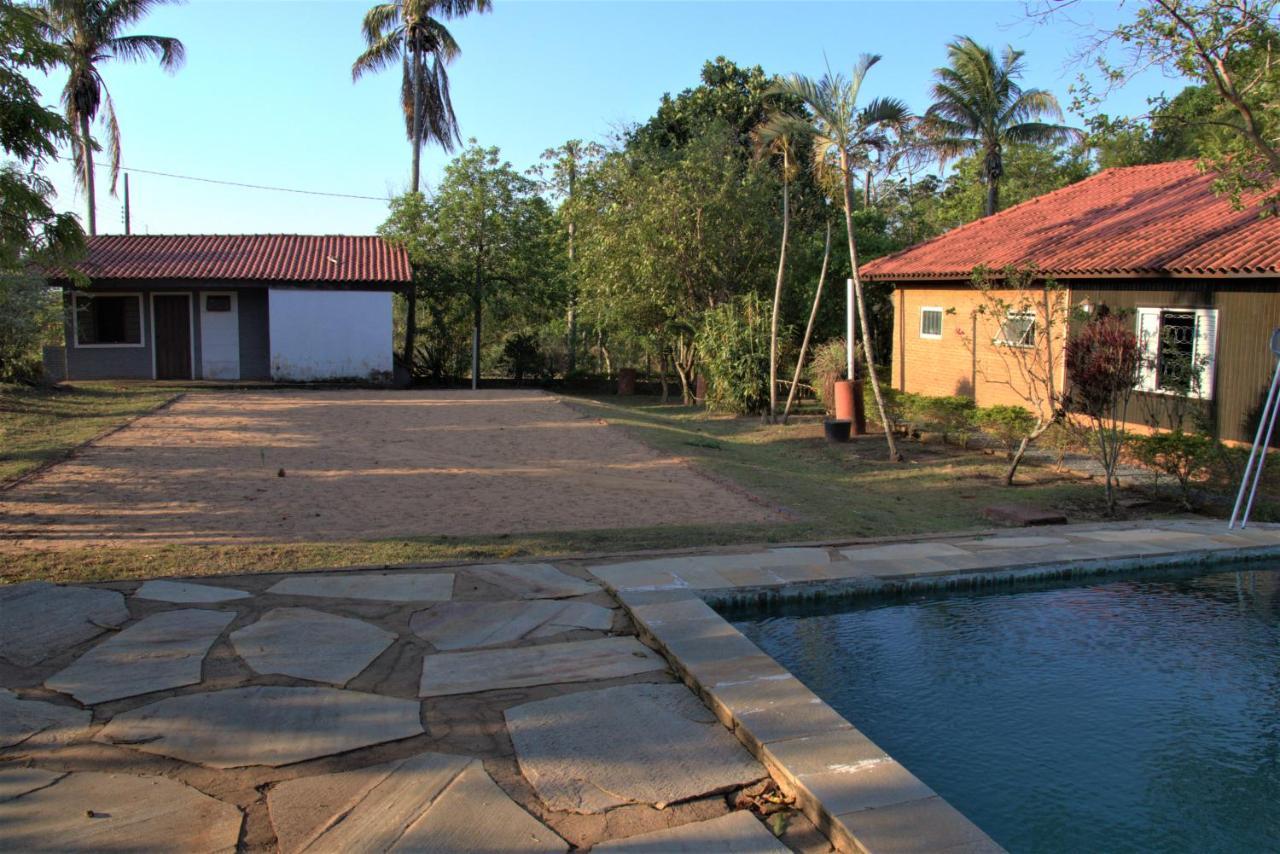 Villa Casa Unica Com Piscina E Lareira A 1,2 Km Do Centro Chapada dos Guimarães Exterior foto