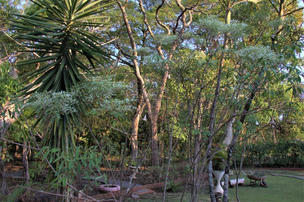 Villa Casa Unica Com Piscina E Lareira A 1,2 Km Do Centro Chapada dos Guimarães Exterior foto