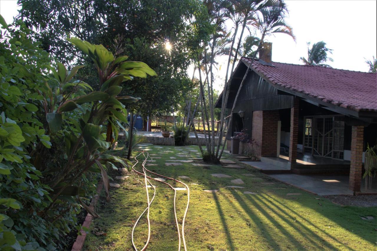Villa Casa Unica Com Piscina E Lareira A 1,2 Km Do Centro Chapada dos Guimarães Exterior foto
