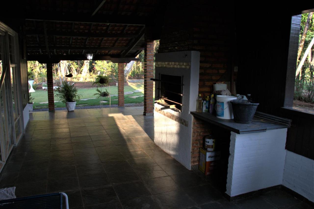 Villa Casa Unica Com Piscina E Lareira A 1,2 Km Do Centro Chapada dos Guimarães Exterior foto